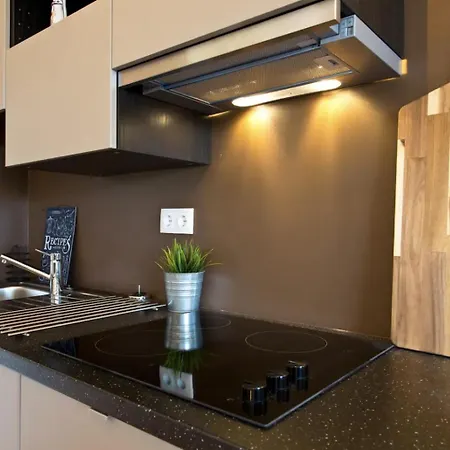 Apartamento Host Wise - Cozy Sunny Flats - Ace Location Oporto