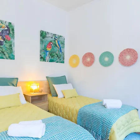 Host Wise - Cozy Sunny Flats - Ace Location Apartment *