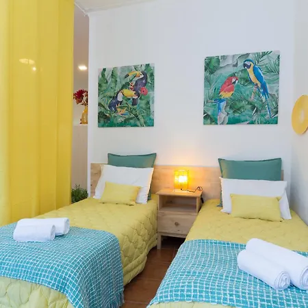 Host Wise - Cozy Sunny Flats - Ace Location *