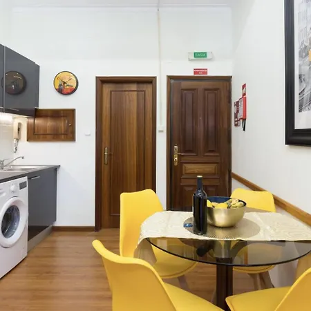 Host Wise - Cozy Sunny Flats - Ace Location Apartment