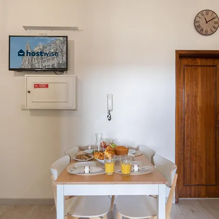 Host Wise - Cozy Sunny Flats - Ace Location Apartment *