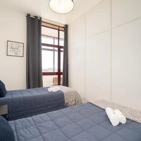 Host Wise - Cozy Sunny Flats - Ace Location Apartment