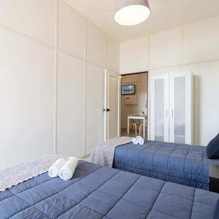 Host Wise - Cozy Sunny Flats - Ace Location Apartment *